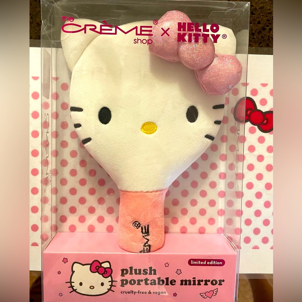 The Crème Shop x Hello Kitty 🐱 Plush Portable Mirror